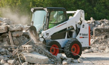 CroppedImage350210-Bobcat-S530-2015.jpg