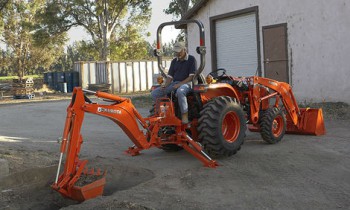 CroppedImage350210-Kubota-L3200-2015.jpg