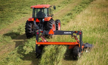 CroppedImage350210-kubota-DMC8032T.jpg