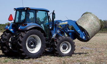 CroppedImage350210-newholland-615TL-frontloaderattachment.jpg